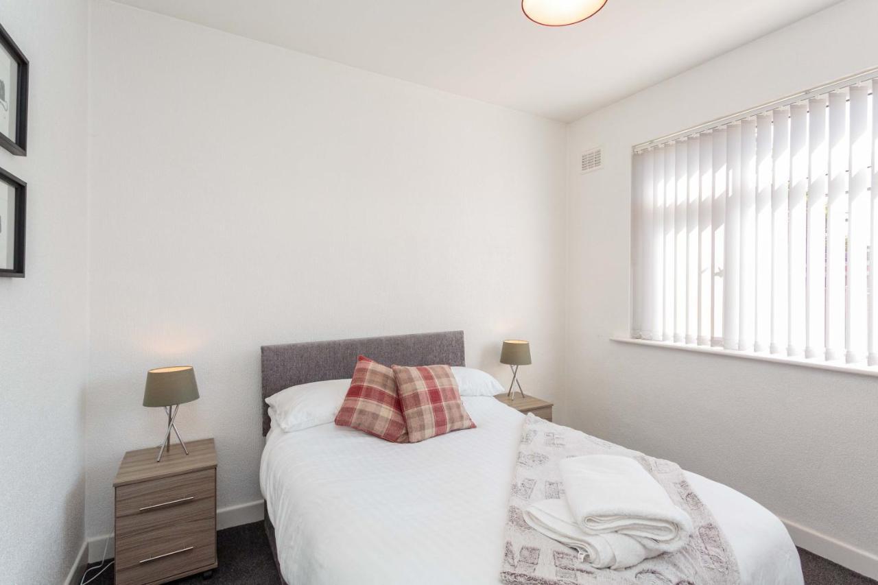 Cherry Property - Mulberry Suite Blackpool Bagian luar foto